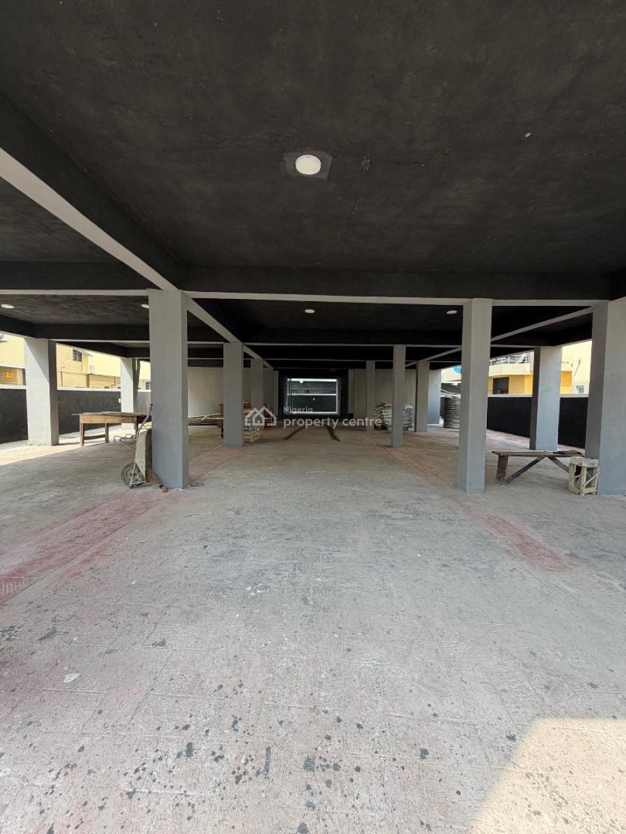 Well Built 3 Bedroom Apartment, Ologolo, Lekki, Lagos, Flat / Apartment for Sale