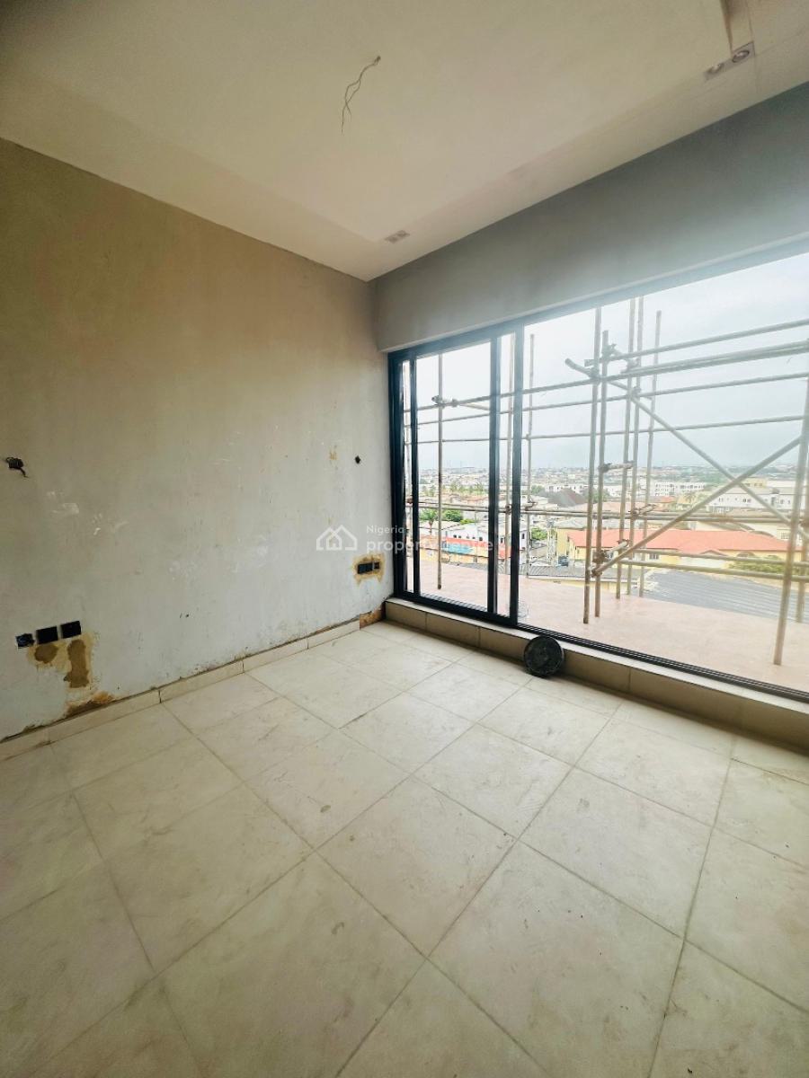 Contemporary 4 Bedroom Maisonette in a Call to Access Estate, Maryland, Lagos, Flat / Apartment for Sale