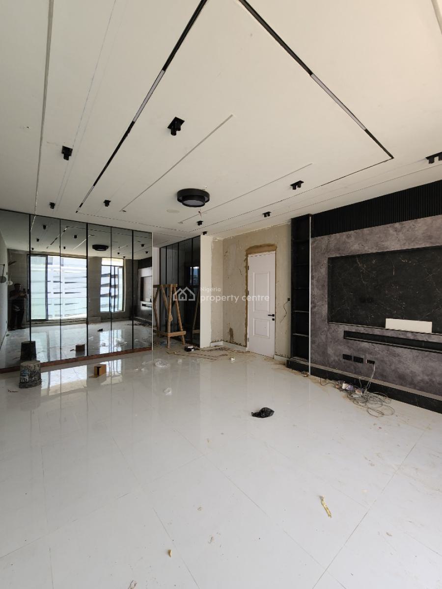 Luxury 5 Bedroom Terrace Duplex with Bq in a Secured Estate, Lekki Phase 1, Lekki, Lagos, Terraced Duplex for Sale