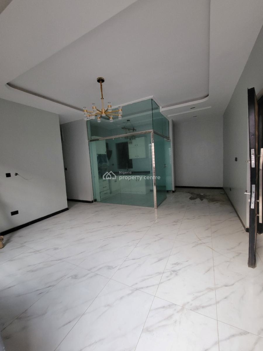 Newly Built 2 Bedroom Apartment, Lekki Phase 1, Lekki, Lagos, Flat / Apartment for Rent