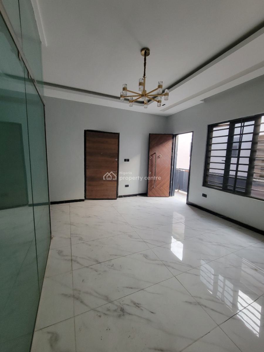 Newly Built 2 Bedroom Apartment, Lekki Phase 1, Lekki, Lagos, Flat / Apartment for Rent