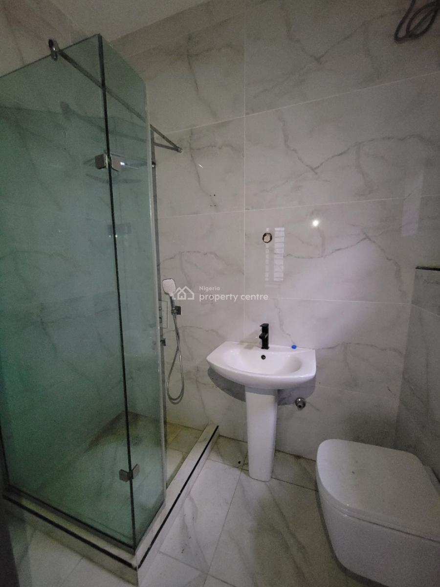 Newly Built 2 Bedroom Apartment, Lekki Phase 1, Lekki, Lagos, Flat / Apartment for Rent