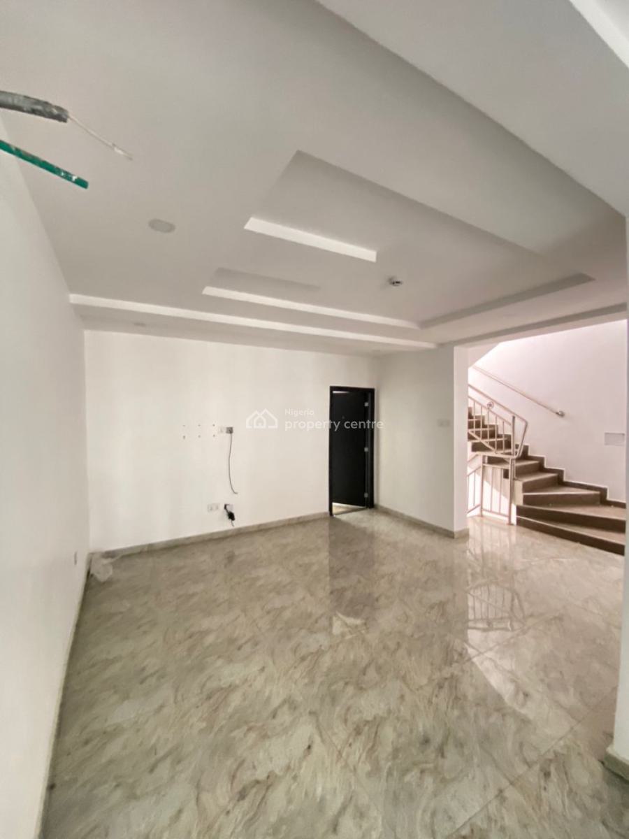 4 Bedroom Terrace Duplex with Bq, Ikota, Lekki, Lagos, Terraced Duplex for Rent