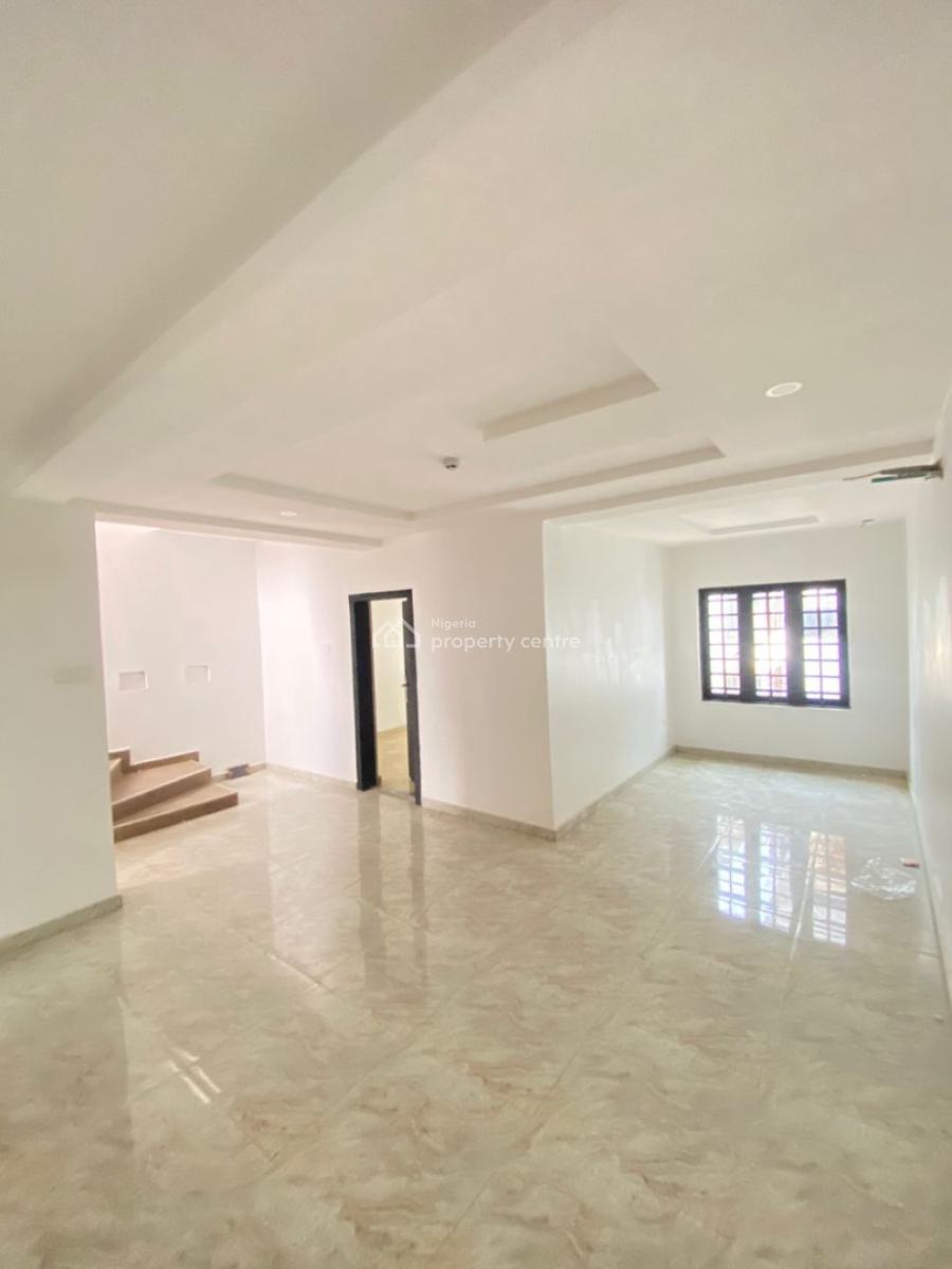 4 Bedroom Terrace Duplex with Bq, Ikota, Lekki, Lagos, Terraced Duplex for Rent