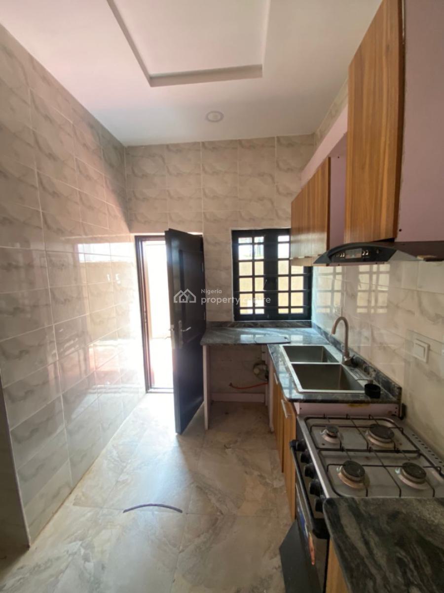 4 Bedroom Terrace Duplex with Bq, Ikota, Lekki, Lagos, Terraced Duplex for Rent