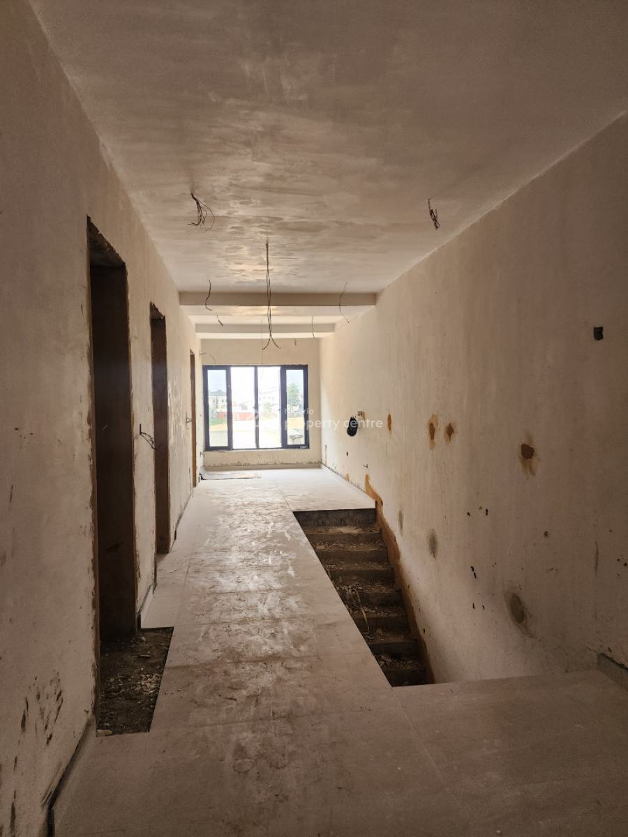 Luxury 4 Bedroom Semi Detached Home with Bq & Pool in a Secured Estate, Lekki Phase 1, Lekki, Lagos, Semi-detached Duplex for Sale