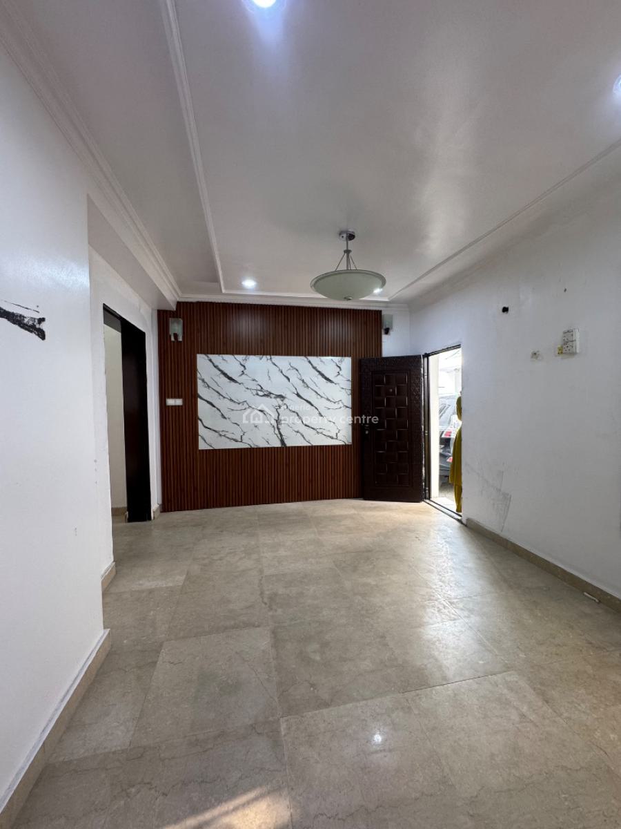 One (1) Bedroom Apartment, Lekki Phase 1, Lekki, Lagos, Flat / Apartment for Rent