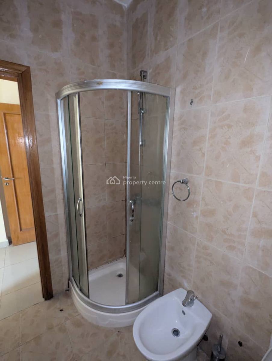 Spacious 3 Bedroom Flat with a Bq, Old Ikoyi, Ikoyi, Lagos, Flat / Apartment for Rent