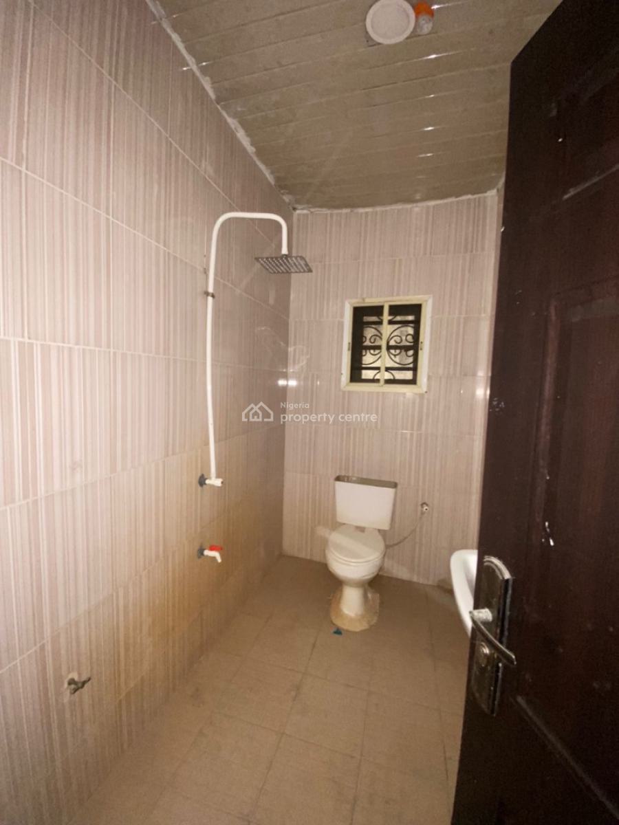3bedroom Flat, Middle View Estate, Ogombo, Ajah, Lagos, Flat / Apartment for Rent