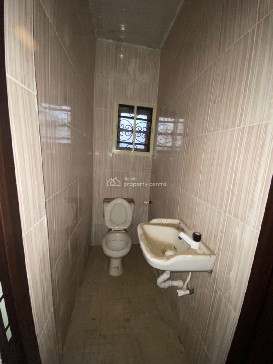 3bedroom Flat, Middle View Estate, Ogombo, Ajah, Lagos, Flat / Apartment for Rent