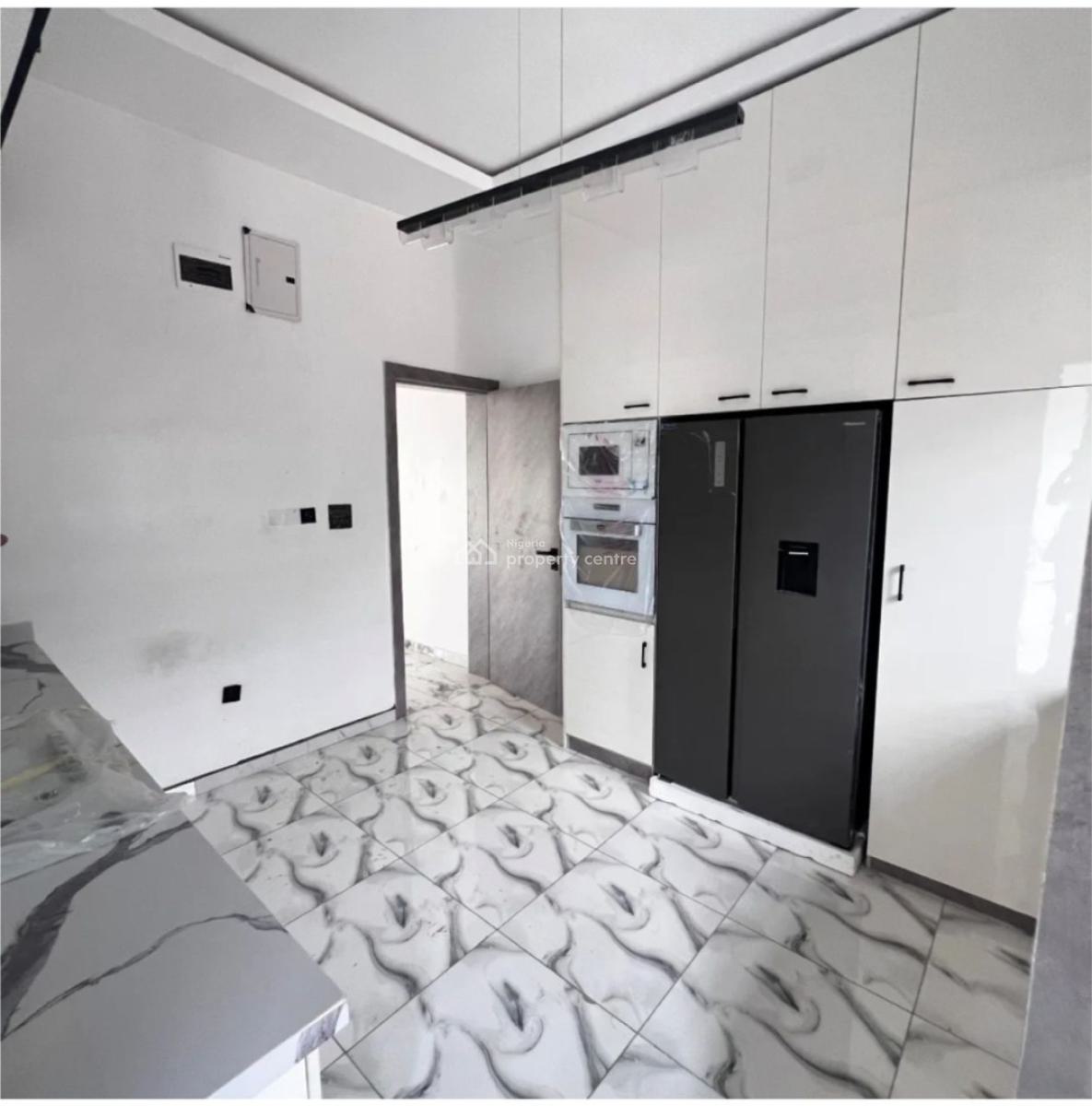 Brand New 4 Bedroom Self Compound Terrace Duplex and Bq, Lekki Phase 1, Lekki, Lagos, Terraced Duplex for Sale