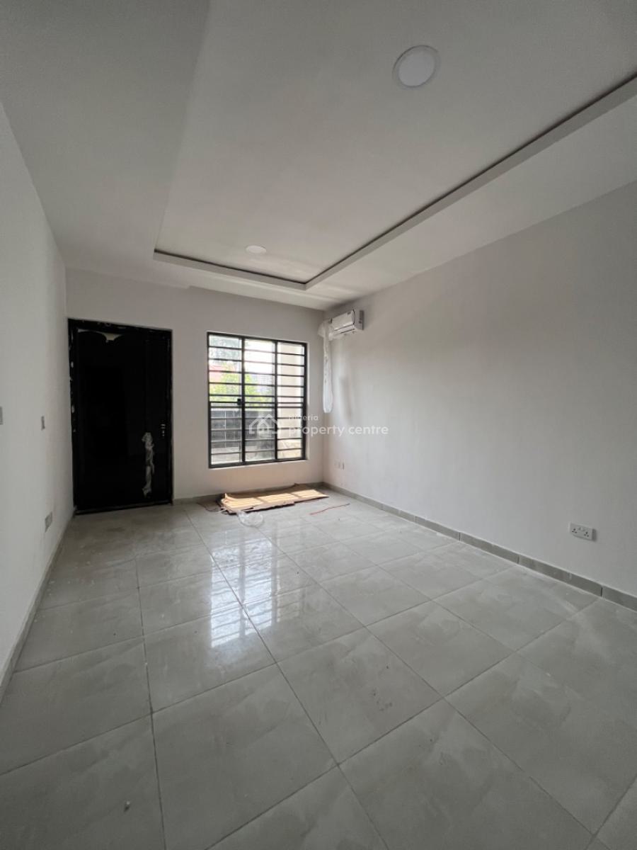 4 Bedrooms Terrace Duplex, Lekki Phase 1, Lekki, Lagos, Terraced Duplex for Sale