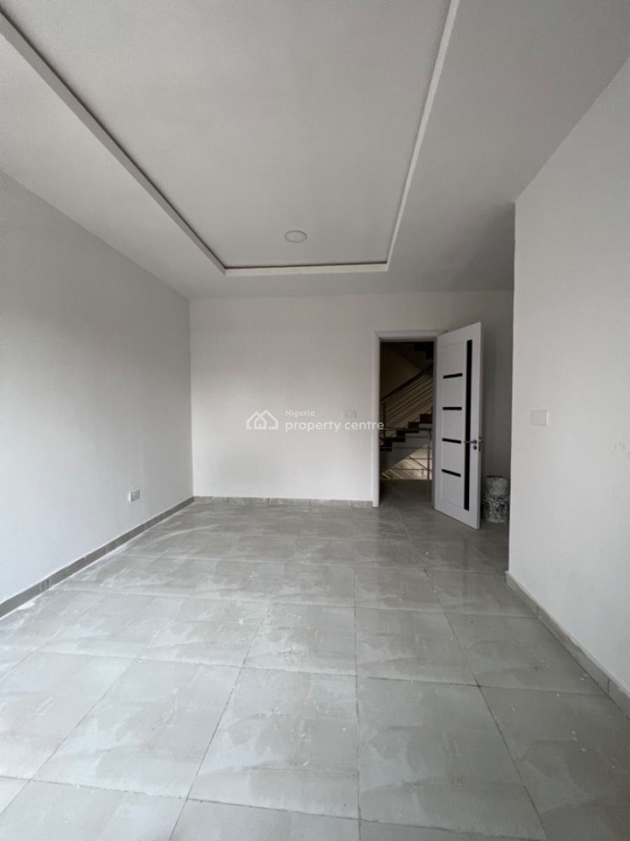 4 Bedrooms Terrace Duplex, Lekki Phase 1, Lekki, Lagos, Terraced Duplex for Sale