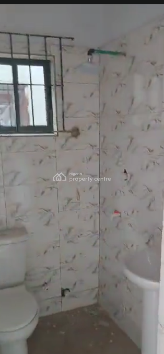 Brand New Mini Flat, Ogombo, Lekki Phase 2, Lekki, Lagos, Flat / Apartment for Rent
