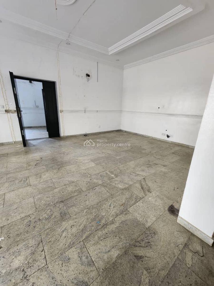Spacious 4 Bedroom, Lekki Phase 1, Lekki, Lagos, Commercial Property for Rent