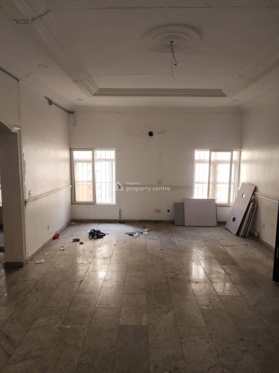 Spacious 4 Bedroom, Lekki Phase 1, Lekki, Lagos, Commercial Property for Rent