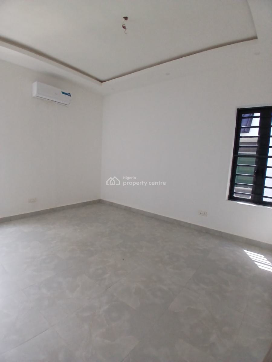 Tastefully Finished and Newly Built and Serviced with 24/7 Power Suppl, Lekki Phase 1, Lekki, Lagos, Flat / Apartment for Rent