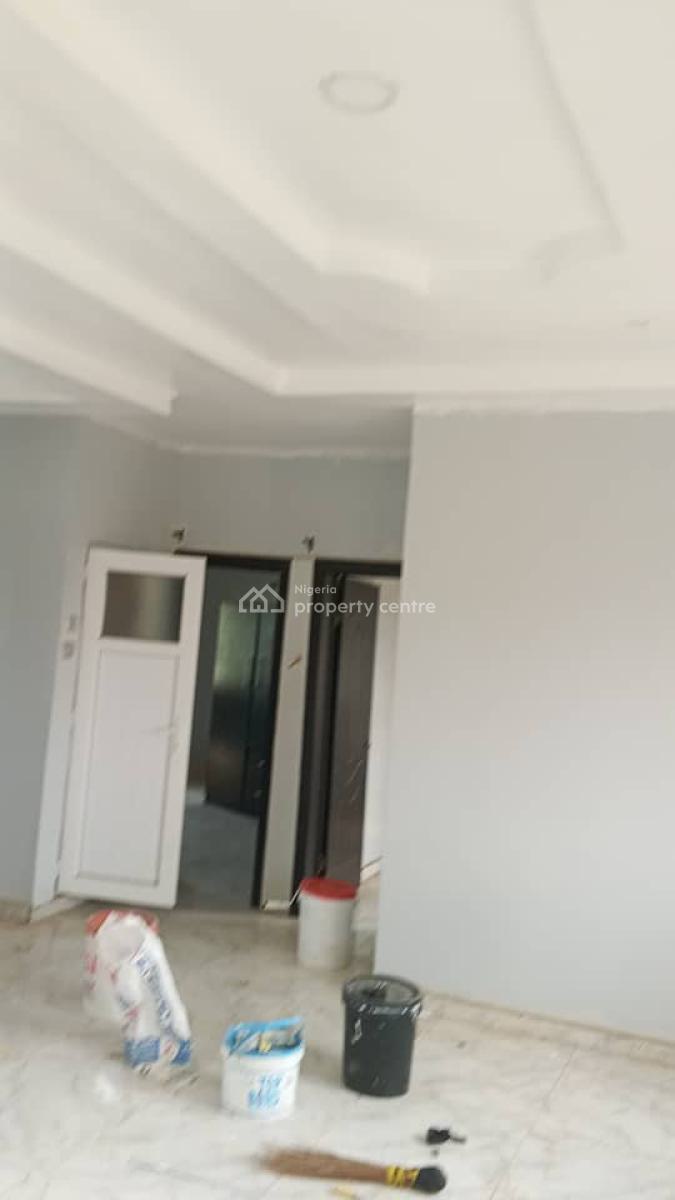 Luxury 2 Bedroom Flat, Makogi Via Magboro, Magboro, Ogun, Flat / Apartment for Rent