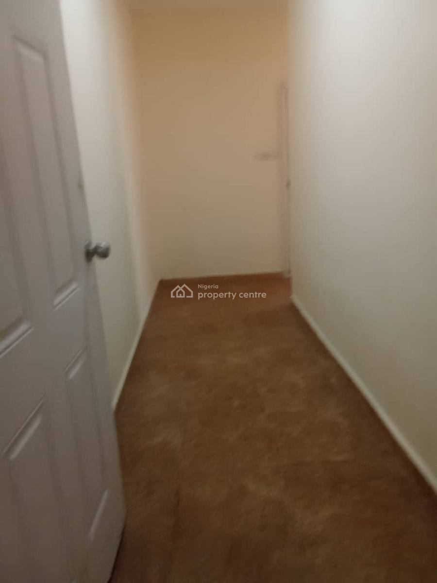 Spacious 3 Bedrooms Apartment with Modern Finishing, Admiralty Way, Lekki, Lagos, Flat / Apartment for Rent