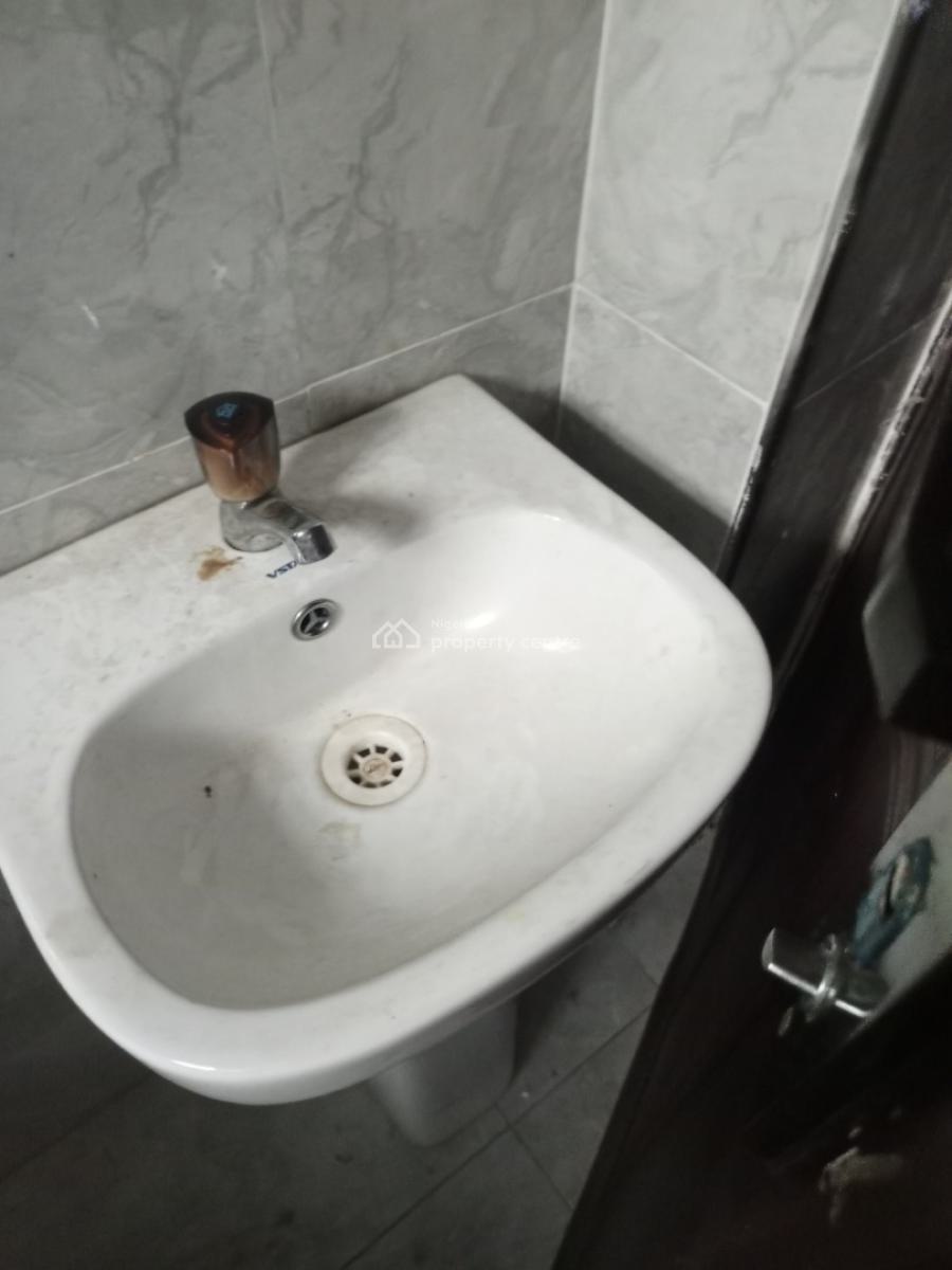 Approx 100sqm Office with Personal Toilet, Ikeja, Lagos, Commercial Property for Rent