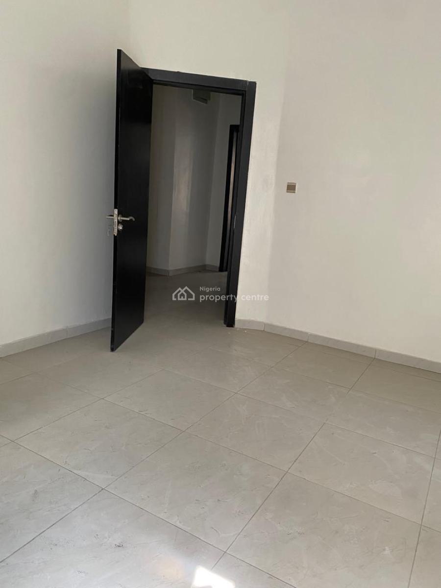 4 Bedroom Duplex Terrace Fully Service  with Pool Gym, Orchid Road Lekki Before Round About, Lekki, Lagos, Terraced Duplex for Rent