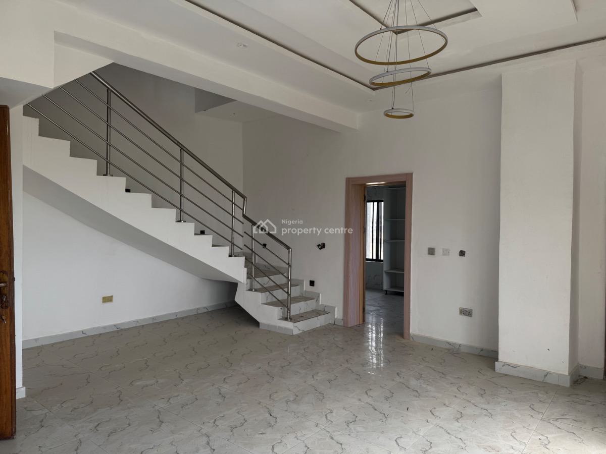 2bedroom Maisonette, Coastal High Way, Ikate Elegushi, Lekki, Lagos, Flat / Apartment for Sale