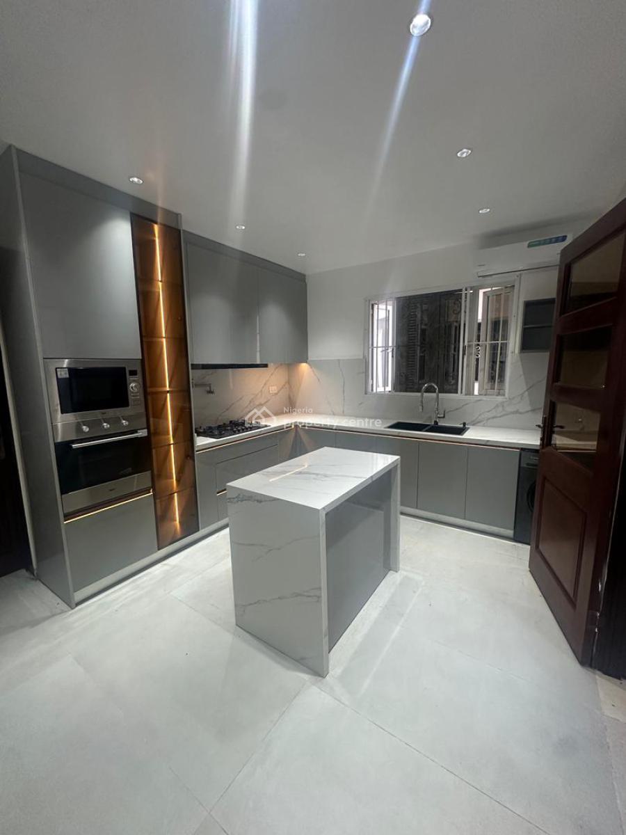 Clean & Spacious, Well-finished 5-bedroom Terrace Apartment with Bq, Banana Island, Ikoyi, Lagos, Terraced Duplex for Rent