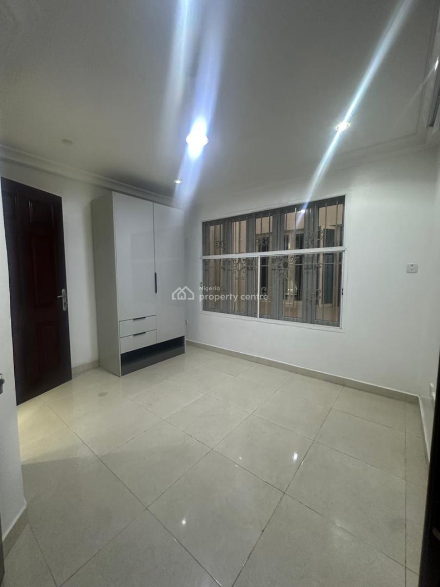 Clean & Spacious, Well-finished 5-bedroom Terrace Apartment with Bq, Banana Island, Ikoyi, Lagos, Terraced Duplex for Rent