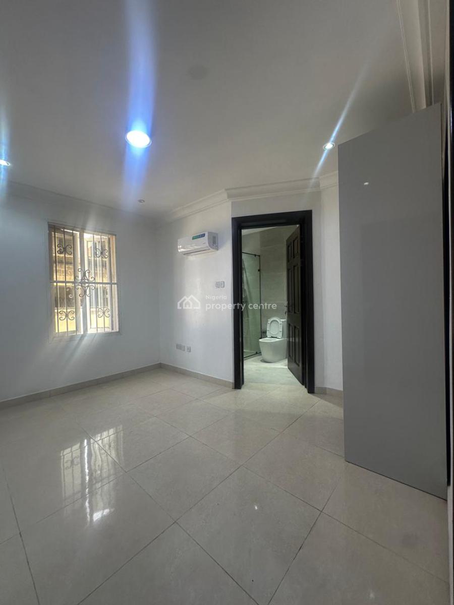 Clean & Spacious, Well-finished 5-bedroom Terrace Apartment with Bq, Banana Island, Ikoyi, Lagos, Terraced Duplex for Rent