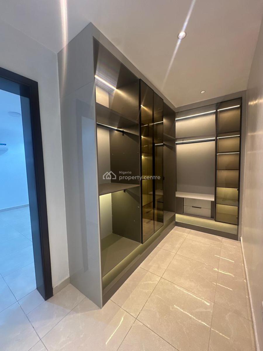 Clean & Spacious, Well-finished 5-bedroom Terrace Apartment with Bq, Banana Island, Ikoyi, Lagos, Terraced Duplex for Rent