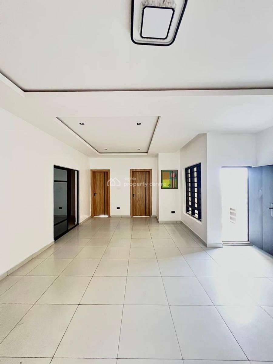 Spacious 2bed Apartment + Bq, Pool , Elevator and Gym in a Serene Neig, Ologolo, Lekki, Lagos, Flat / Apartment for Sale