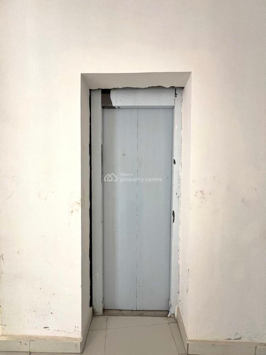 Spacious 2bed Apartment + Bq, Pool , Elevator and Gym in a Serene Neig, Ologolo, Lekki, Lagos, Flat / Apartment for Sale