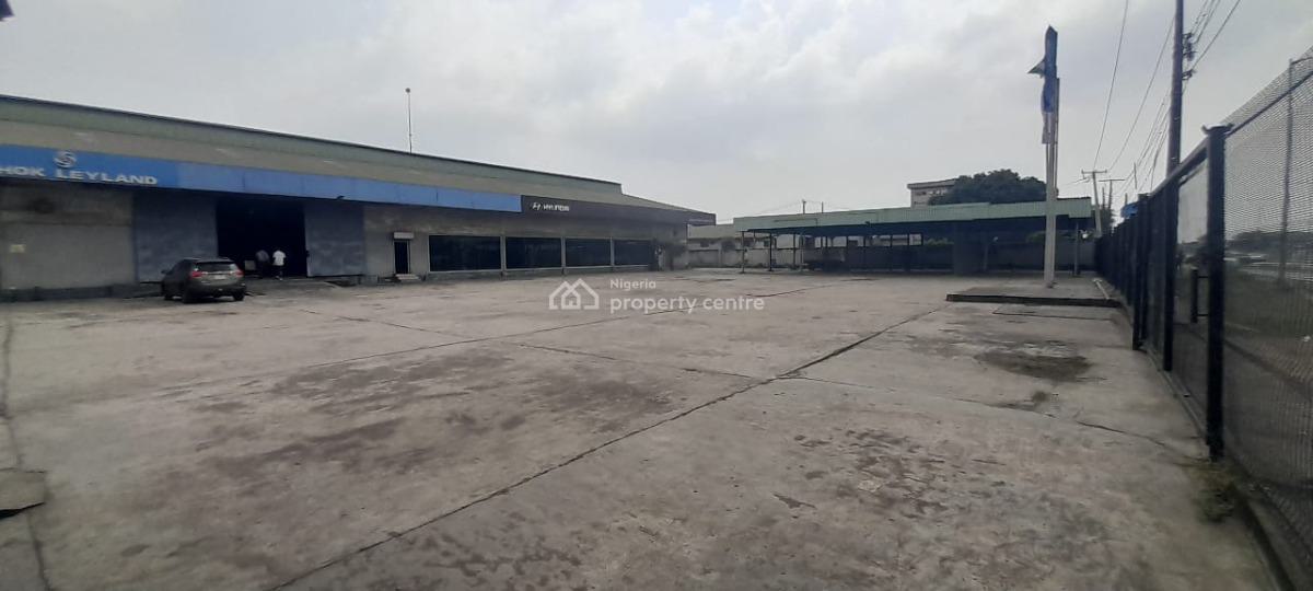 2500 Self Compound Warehouse with Large Outdoor, Oshodi Apapa Expressway, Isolo, Lagos, Warehouse for Rent
