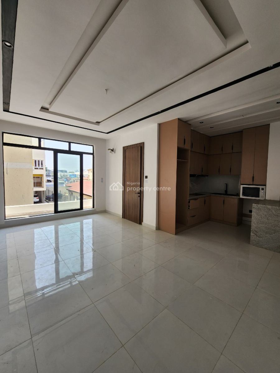 Luxury 2 Bedroom Apartment with Gym, Pool, Elevator, Lekki Phase 1, Lekki, Lagos, Flat / Apartment for Sale