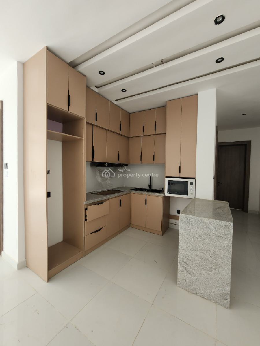 Luxury 2 Bedroom Apartment with Gym, Pool, Elevator, Lekki Phase 1, Lekki, Lagos, Flat / Apartment for Sale