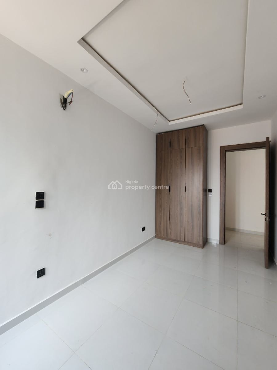 Luxury 2 Bedroom Apartment with Gym, Pool, Elevator, Lekki Phase 1, Lekki, Lagos, Flat / Apartment for Sale