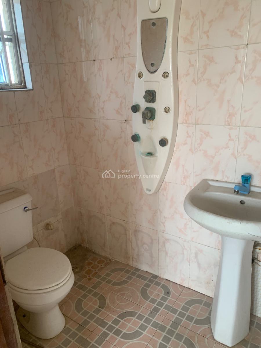 Clean and Spacious 3 Bedroom Flat Upstairs, Greenville Estate, Badore, Ajah, Lagos, Flat / Apartment for Rent