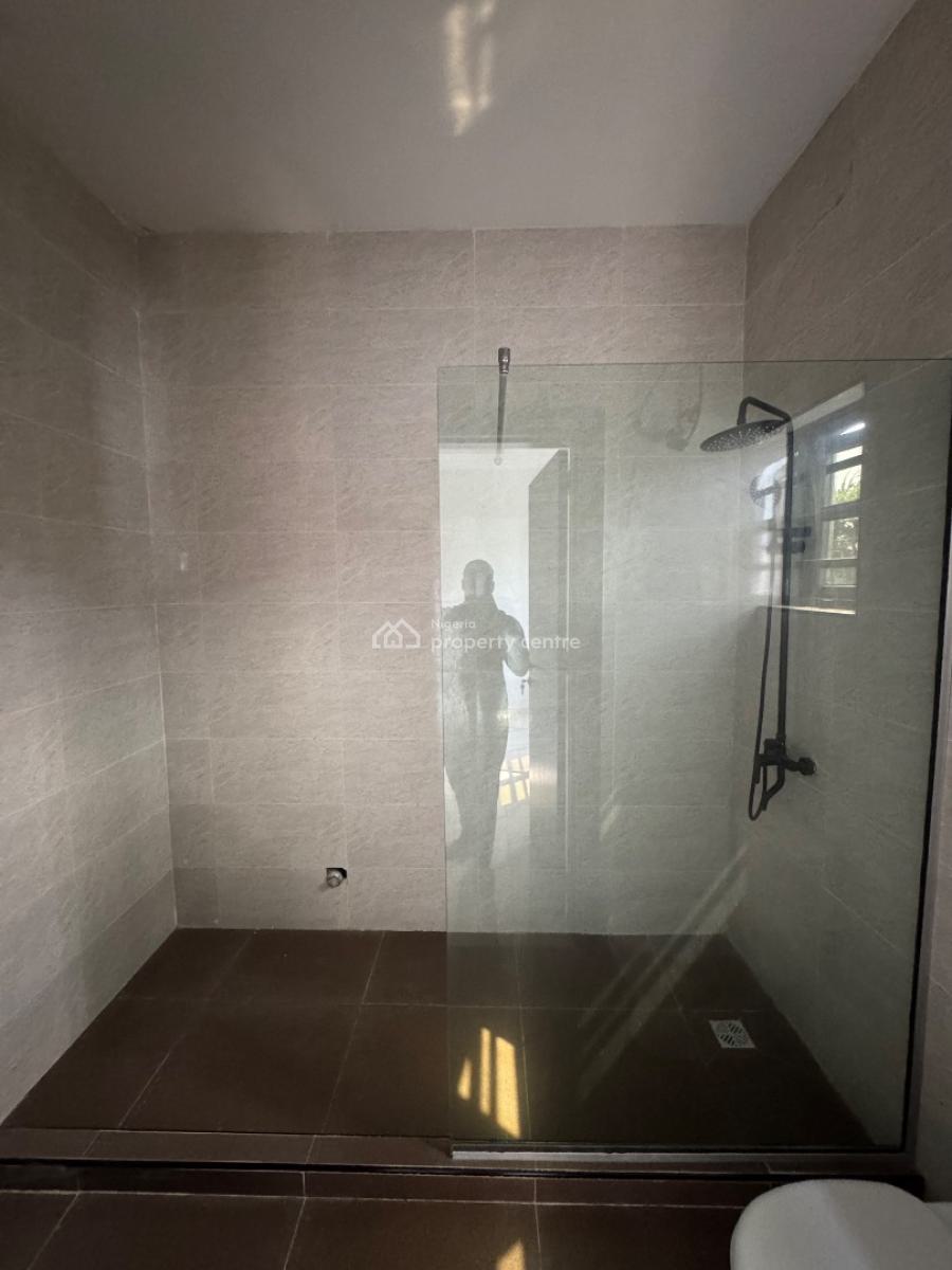 2 Bedroom Apartment, Ologolo, Lekki, Lagos, Flat / Apartment for Rent