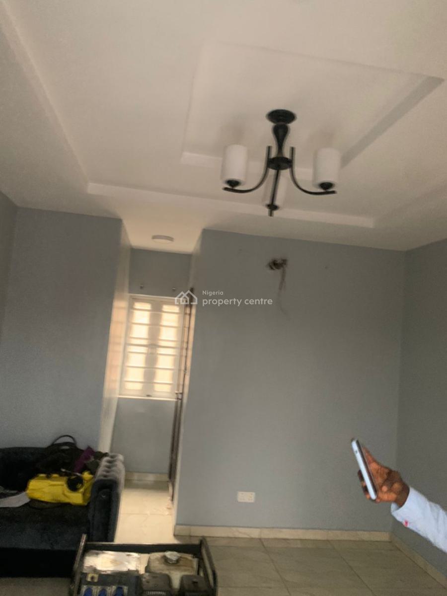 2 Bedroom Flat with All Rooms Ensuites with Visitors Toilet, Off Adebowale Street, Ojodu Berger, Ojodu, Lagos, Flat / Apartment for Rent