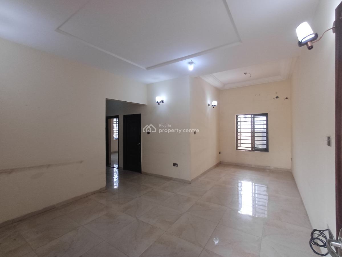 Lovely 2 Bedroom Flat on The Ground Floor, Katampe, Abuja, Flat / Apartment for Rent