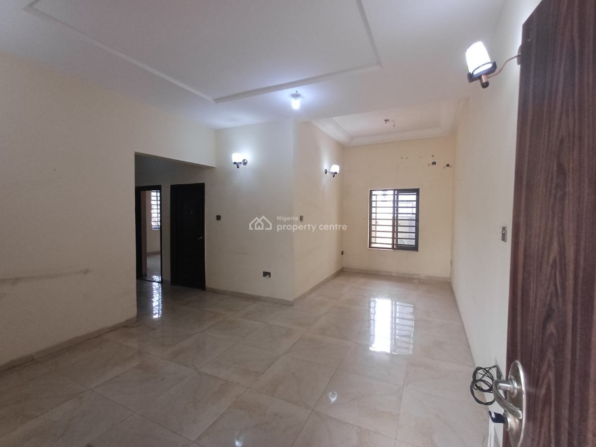 Lovely 2 Bedroom Flat on The Ground Floor, Katampe, Abuja, Flat / Apartment for Rent