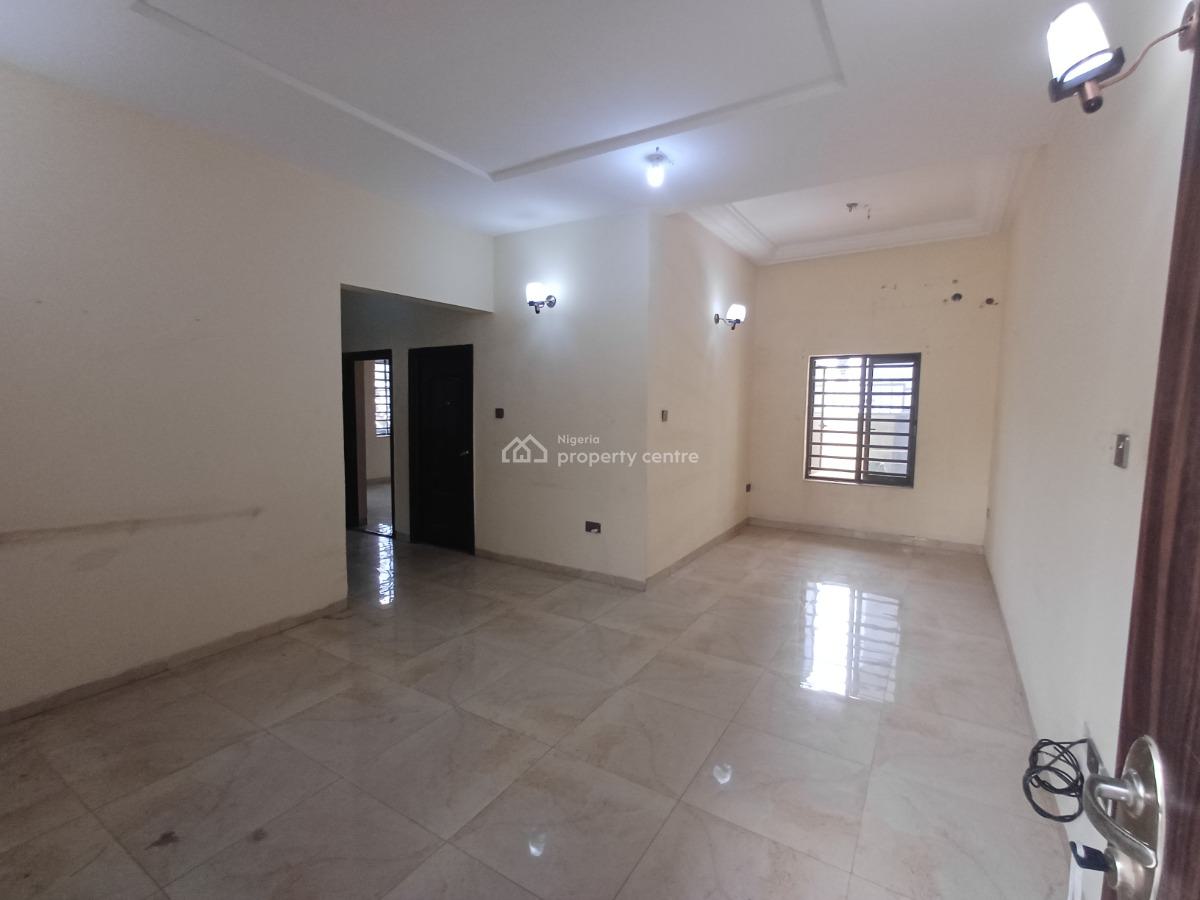Lovely 2 Bedroom Flat on The Ground Floor, Katampe, Abuja, Flat / Apartment for Rent