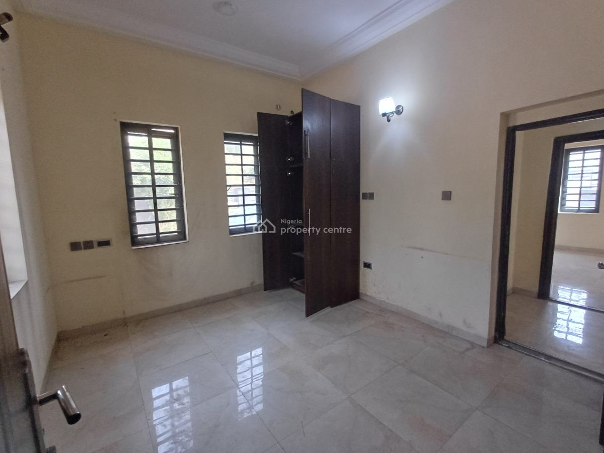 Lovely 2 Bedroom Flat on The Ground Floor, Katampe, Abuja, Flat / Apartment for Rent