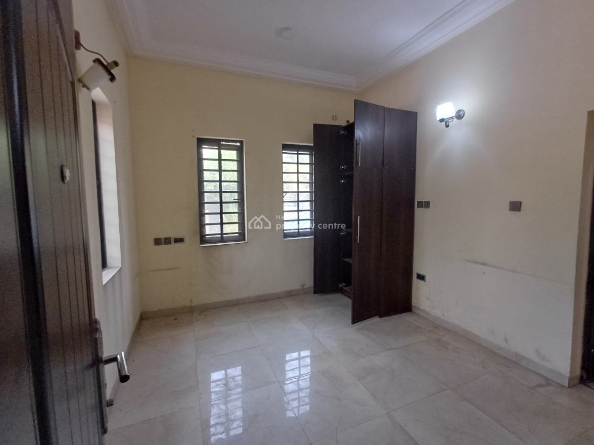 Lovely 2 Bedroom Flat on The Ground Floor, Katampe, Abuja, Flat / Apartment for Rent