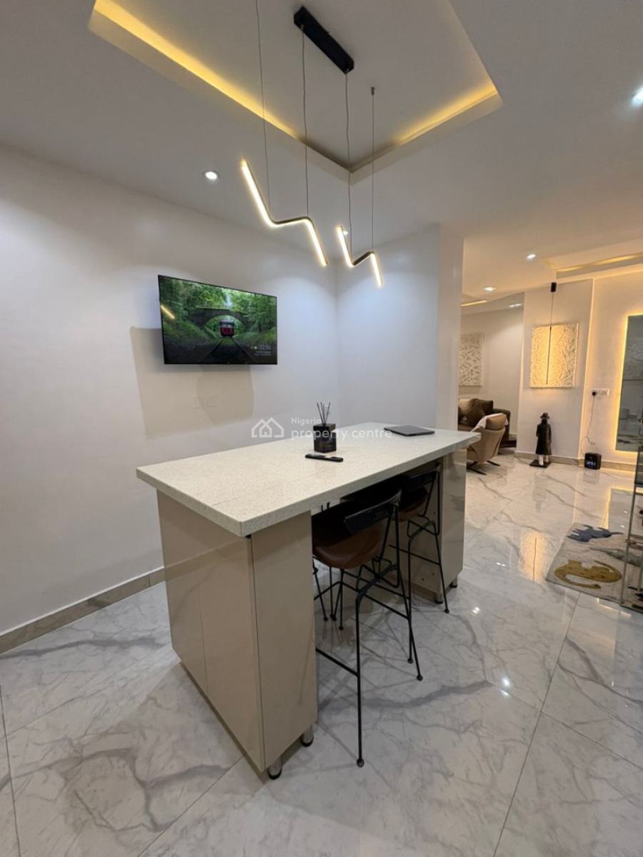 Clean Fully Furnished 3-bedroom Apartment with Swimming Pool & Gym, Banana Island, Ikoyi, Lagos, Flat / Apartment for Rent