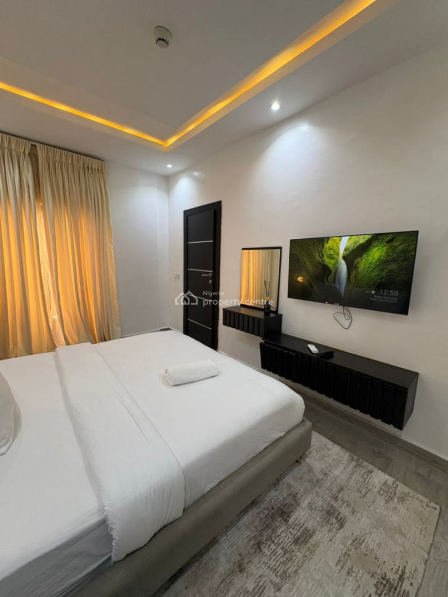 Clean Fully Furnished 3-bedroom Apartment with Swimming Pool & Gym, Banana Island, Ikoyi, Lagos, Flat / Apartment for Rent