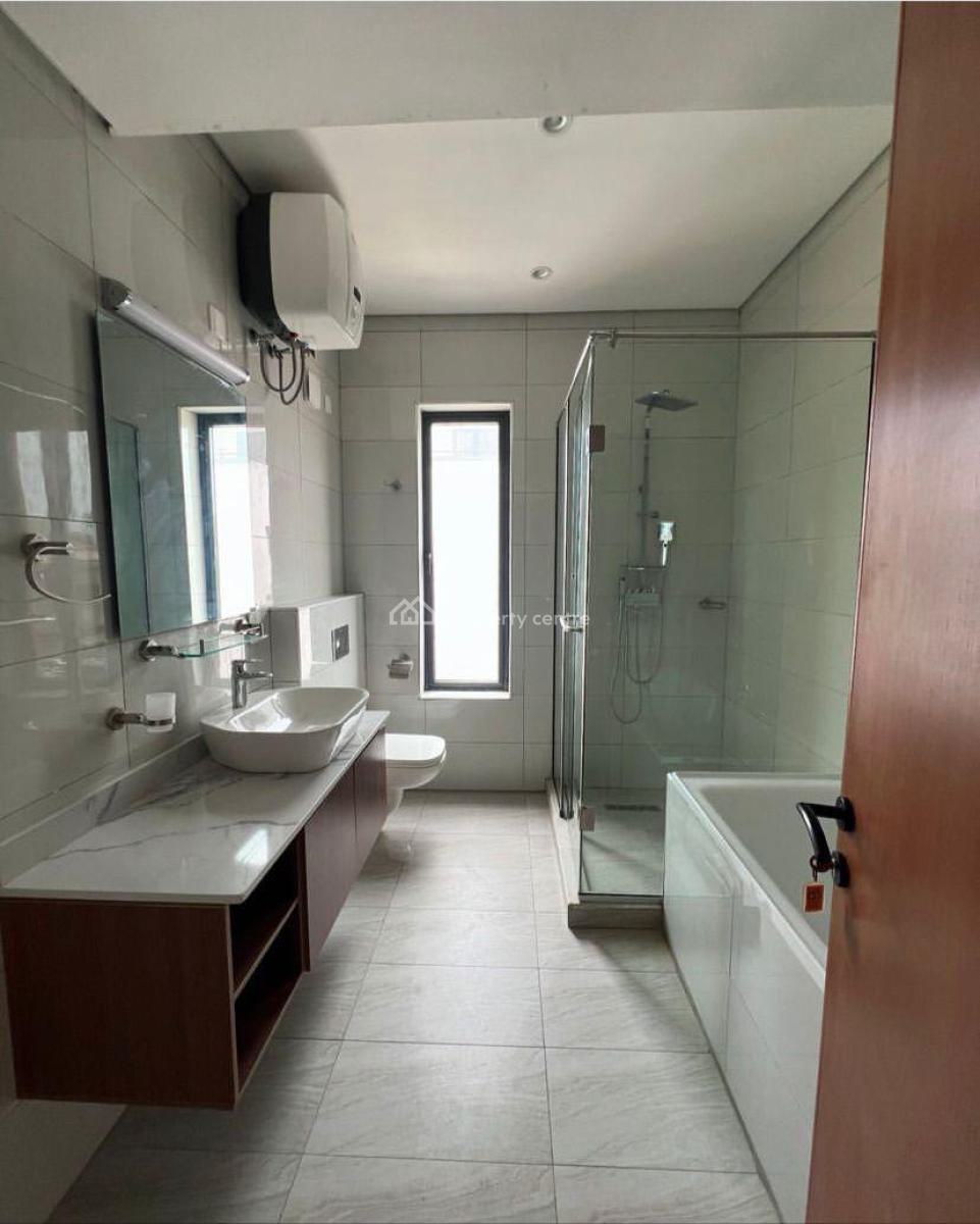 5 Bedroom Terrace Duplex, Lekki Phase 1, Lekki, Lagos, Terraced Duplex for Rent