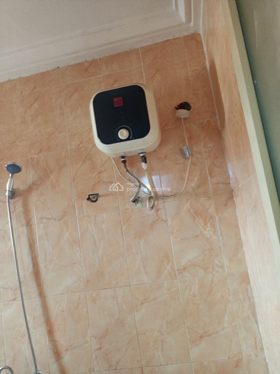 Executive Guest Room with Nice Fittings, Oribanwa, Ibeju Lekki, Lagos, Hotel / Guest House for Rent