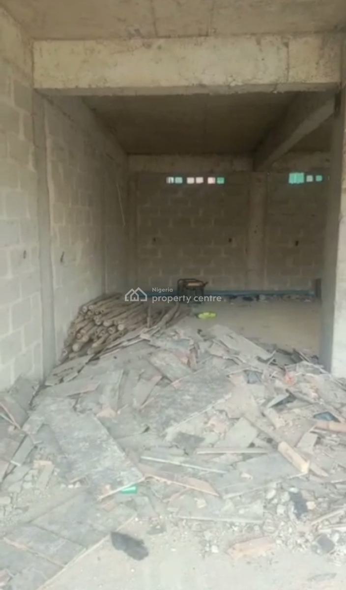 Lease: Newly Built, Spacious Warehouse with Toilet, Ijeshatedo, Surulere, Lagos, Warehouse for Rent