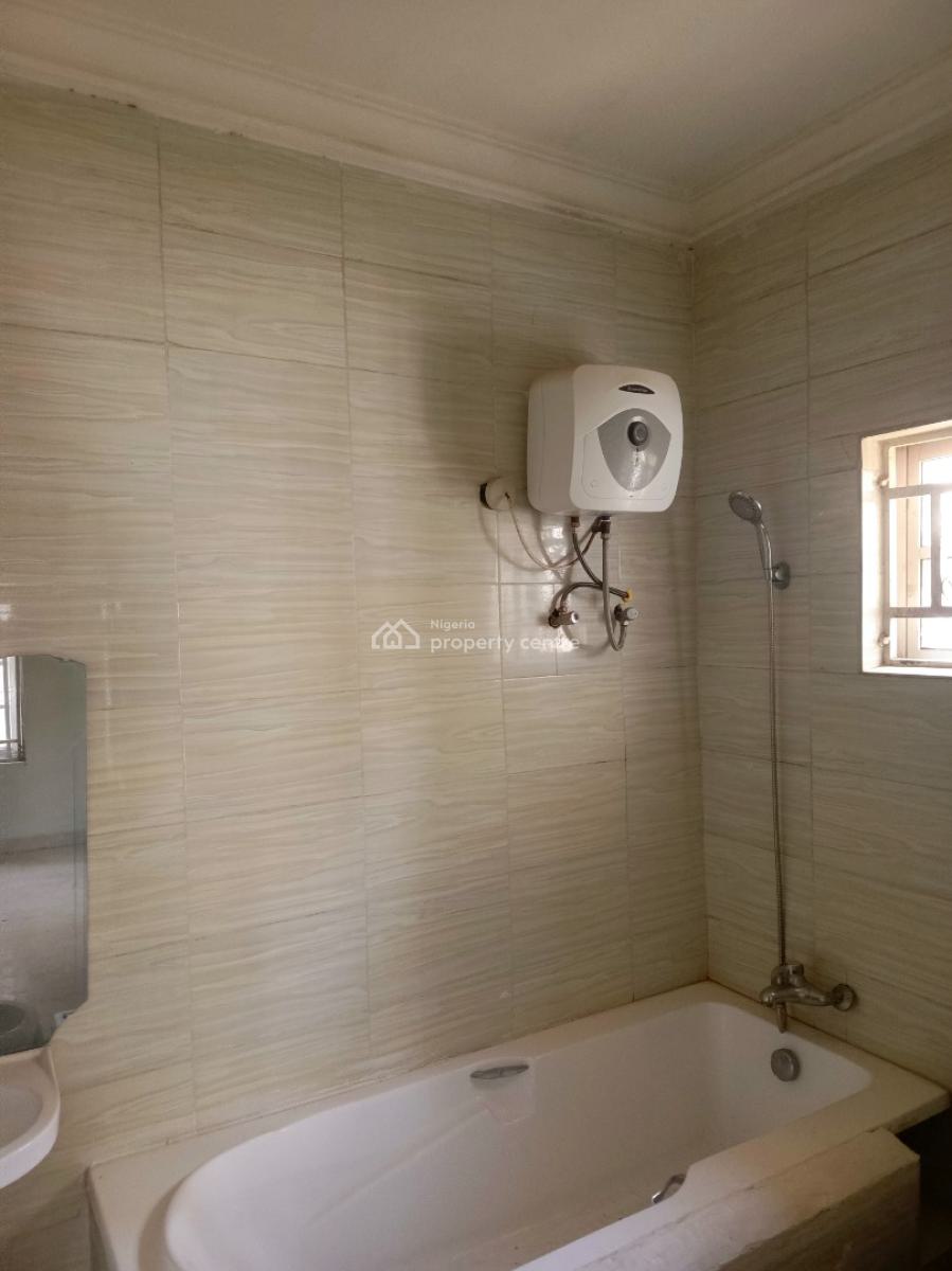 Specious 3 Bedroom Bungalow Bq Is Occupied, 6th Avenue, Gwarinpa, Abuja, Detached Bungalow for Rent